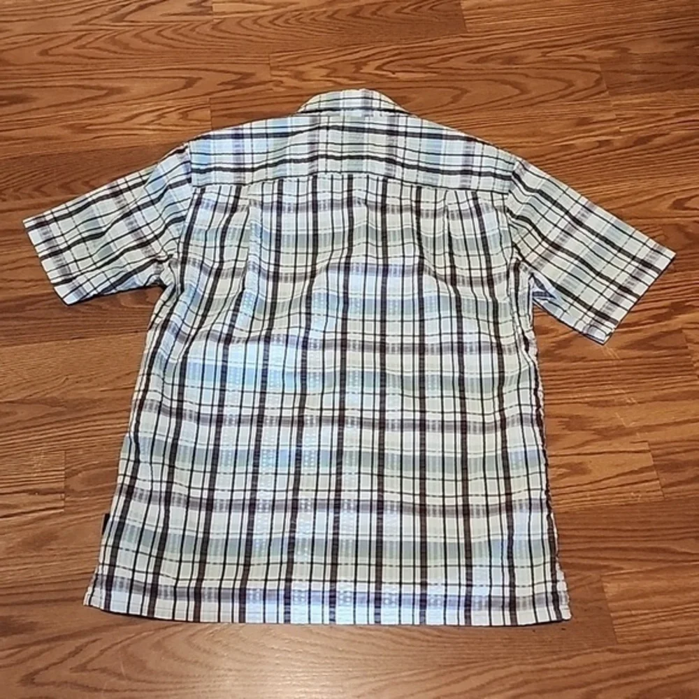 Patagonia seersucker‎ fabric button down shirt med